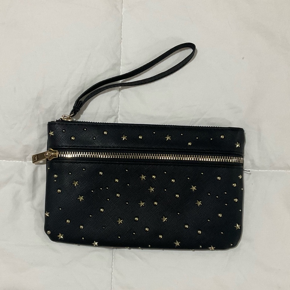 Black and Gold Star-Studded Wristlet
